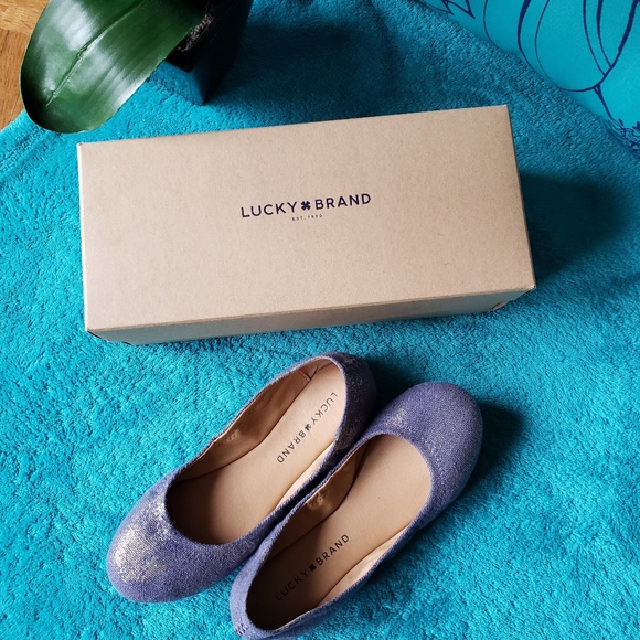 Lucky brand womens flats - Picture 3 of 5